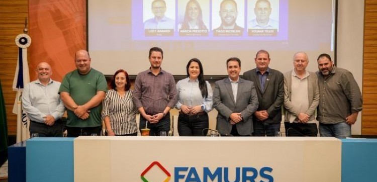Adriane Perin de Oliveira é eleita presidente da Famurs