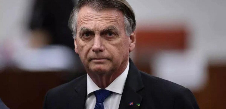 Supremo condena Bolsonaro a 27 anos de prisão