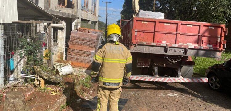 Homem morre após choque elétrico em Erechim