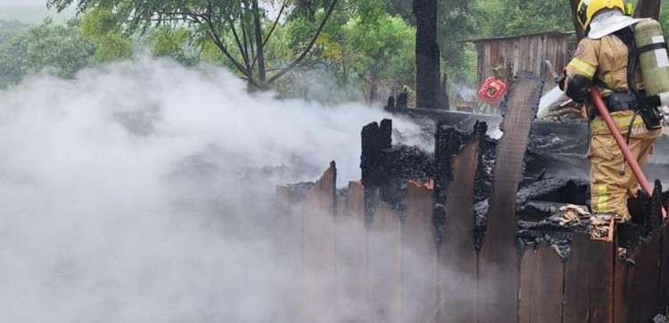Incêndio em cadeia indígena deixa um morto e um ferido em Nonoai