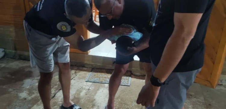 Policiais do 3º BPChoque salvam bebê engasgado em Erebango