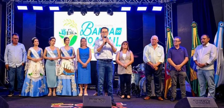 Barra do Rio Azul encerra comemorações dos 34 anos de emancipação