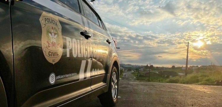 Mulher de 25 anos é morta a facadas no Centro de Chapecó