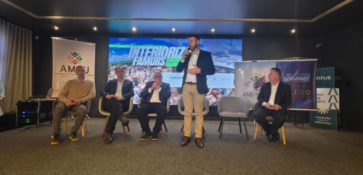 AMAU Participa da 3ª Edição do Interioriza Famurs em Passo Fundo