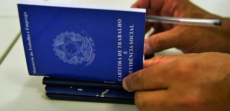 Erechim chega a 42.937 trabalhadores com carteira assinada