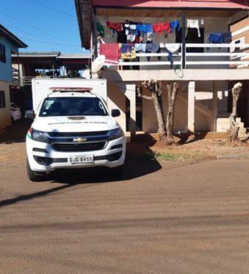 Homem é morto a facadas em bairro de Chapecó (SC).