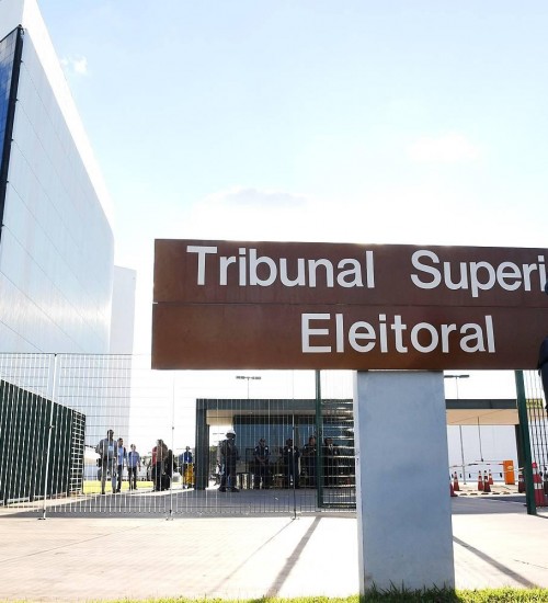 TSE propõe campanha mais longa com adiamento das Eleições 2020.