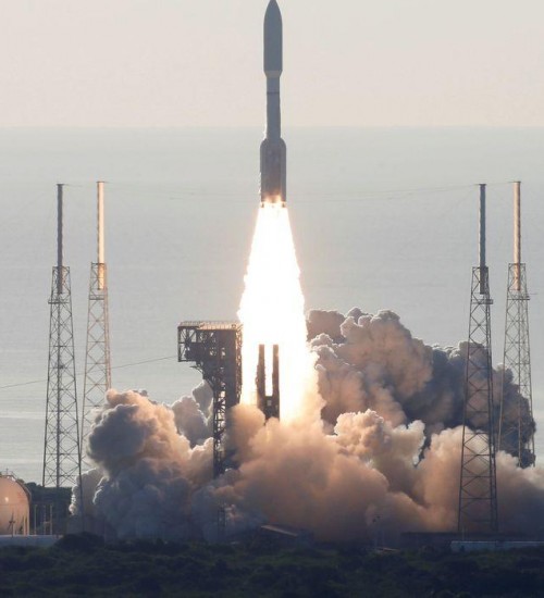 Nasa lança nova sonda para Marte em busca de vida passada no planeta