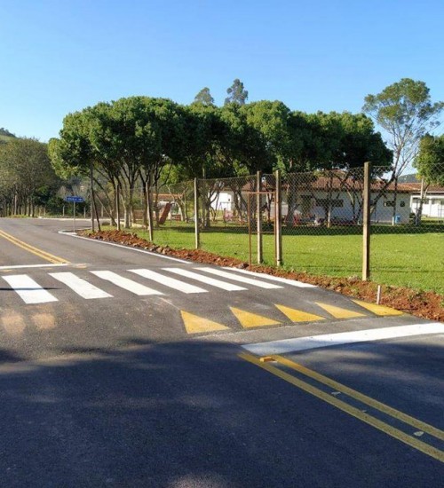 Obra de pavimentação é concluída no Jubaré em Barra do Rio Azul.