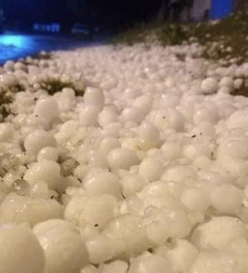 Cidades do RS registram queda de granizo na noite desta terça-feira (18).