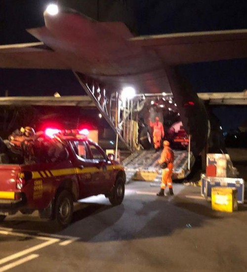 Bombeiros da Força Nacional vão combater incêndios em Mato Grosso.