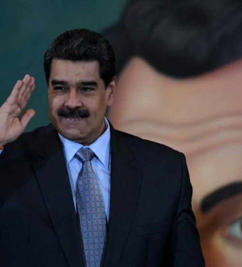 Comissão da ONU acusa Maduro de crimes contra a humanidade.