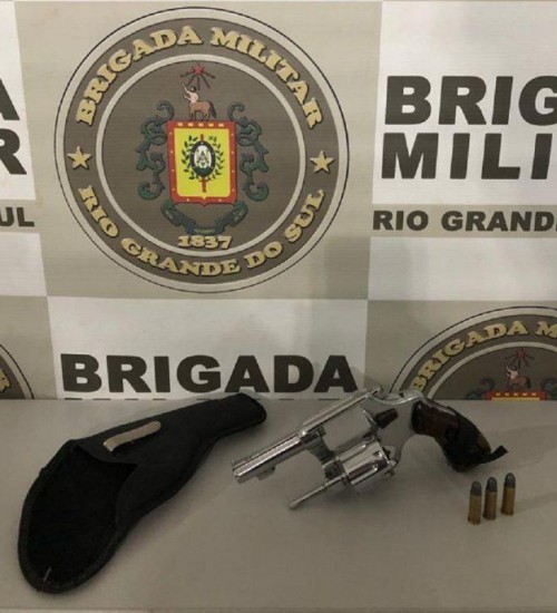 Brigada Militar apreende arma de fogo em Aratiba.