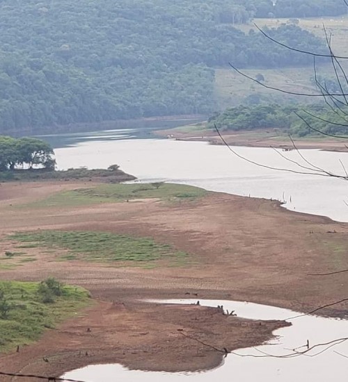 Seca começa mudar o cenário nos rios do grande Alto Uruguai.