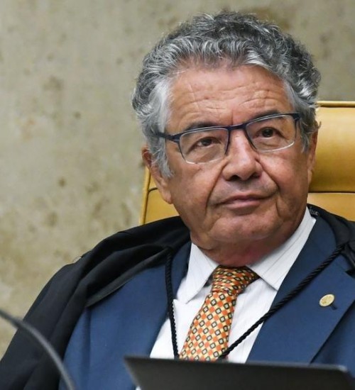 Mello nega pedido de Bolsonaro para aliviar medidas no RS, BA e DF.