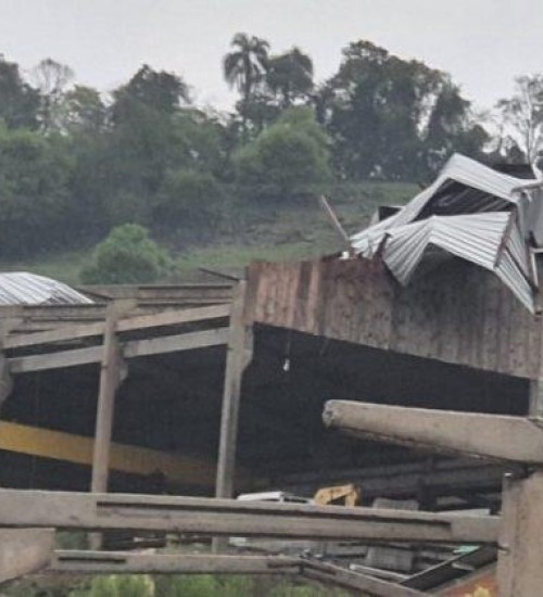 Temporal causa estragos em Aratiba.