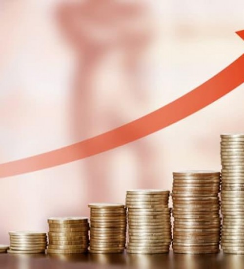 Previsão da inflação em 2021 chega aos dois dígitos, com 10,1%.