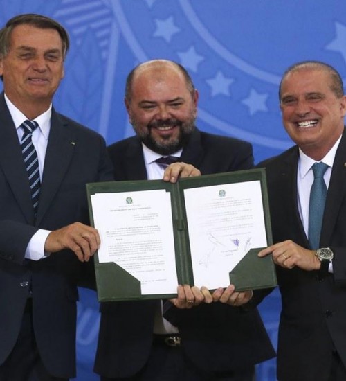 Prova de vida do INSS deixa de ser exigida presencialmente.