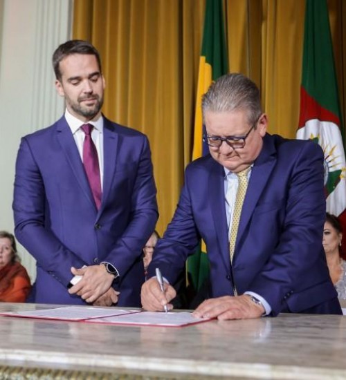 Ranolfo Vieira assume como governador do Rio Grande do Sul.