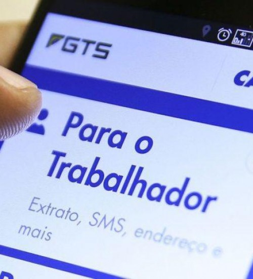 Trabalhadores nascidos em dezembro podem sacar até R$ 1 mil no FGTS.