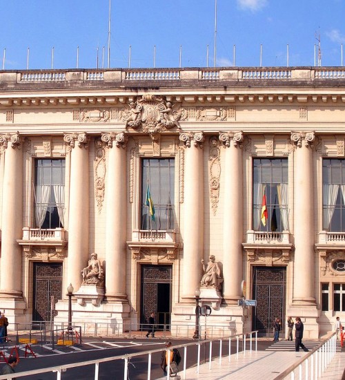 Governo gaúcho transfere o ponto facultativo do Dia do Servidor Público.