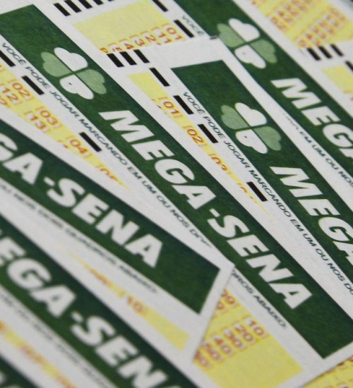 Mega-Sena pode pagar R$ 135 milhões nesta quarta-feira.
