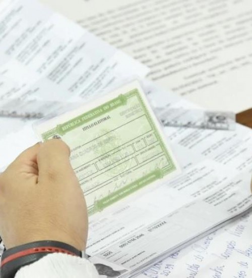 Eleitores podem pagar multas devidas à Justiça Eleitoral pela internet.