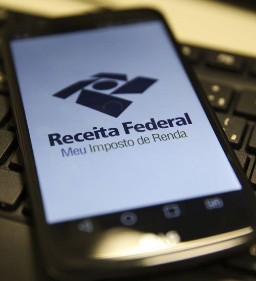 Receita paga nesta quarta primeiro lote de restituição do IR 2023.