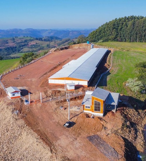 Subsídio de terraplanagem impulsiona produtores em Erval Grande.