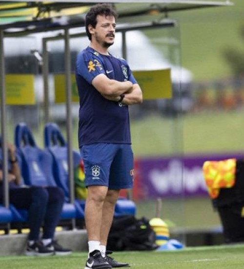 Brasil encara Argentina no Maracanã com