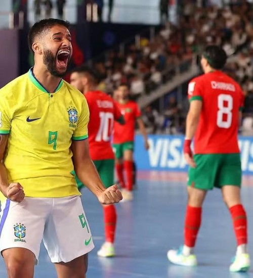 Brasil bate Marrocos e chega às semifinais da Copa do Mundo de Futsal