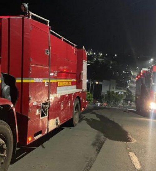 Incêndio destrói casa no Bairro São Cristóvão, em Erechim