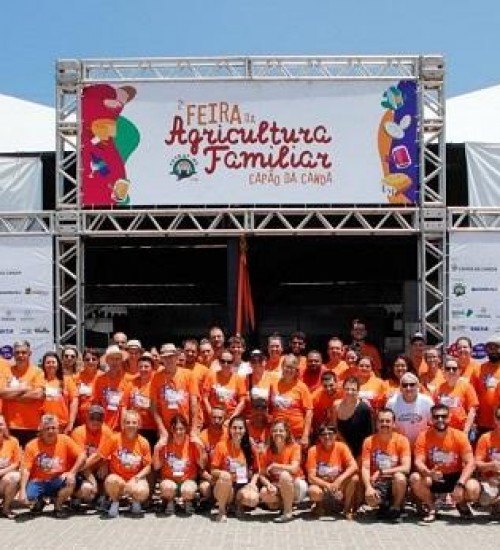 SUTRAF-AU e Cooperfamilia participam de feira em Capão da Canoa