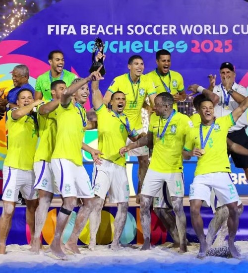 Brasil vence Belarus e é hepta da Copa do Mundo de Futebol de areia
