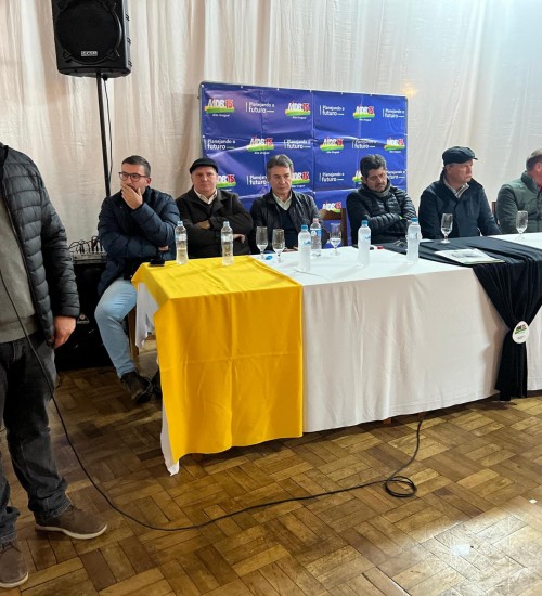 Leandro Marangoni é eleito coordenador regional do MDB Alto Uruguai