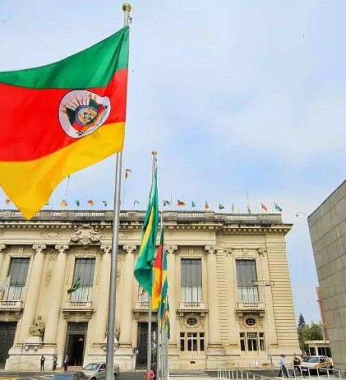 Governo gaúcho antecipa 90% do 13º salário dos servidores do Executivo