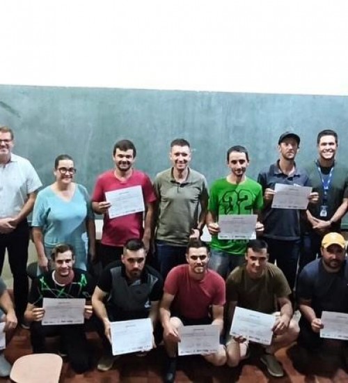 Formatura marca qualificação profissional em Itatiba do Sul