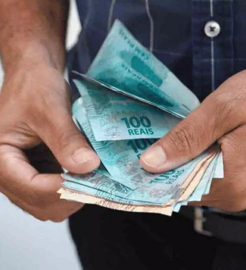Salário mínimo deve aumentar para R$ 1.741 em 2027
