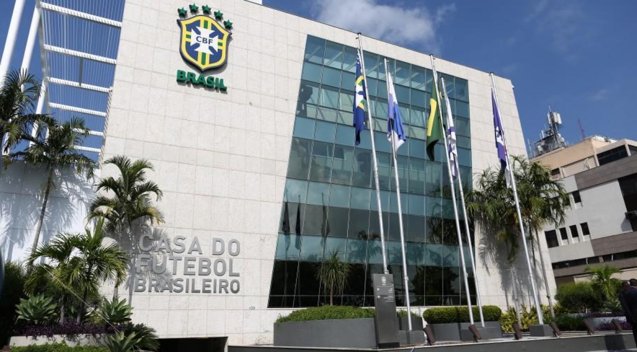 CBF autoriza retorno dos treinamentos nos clubes a partir de 2 de maio.