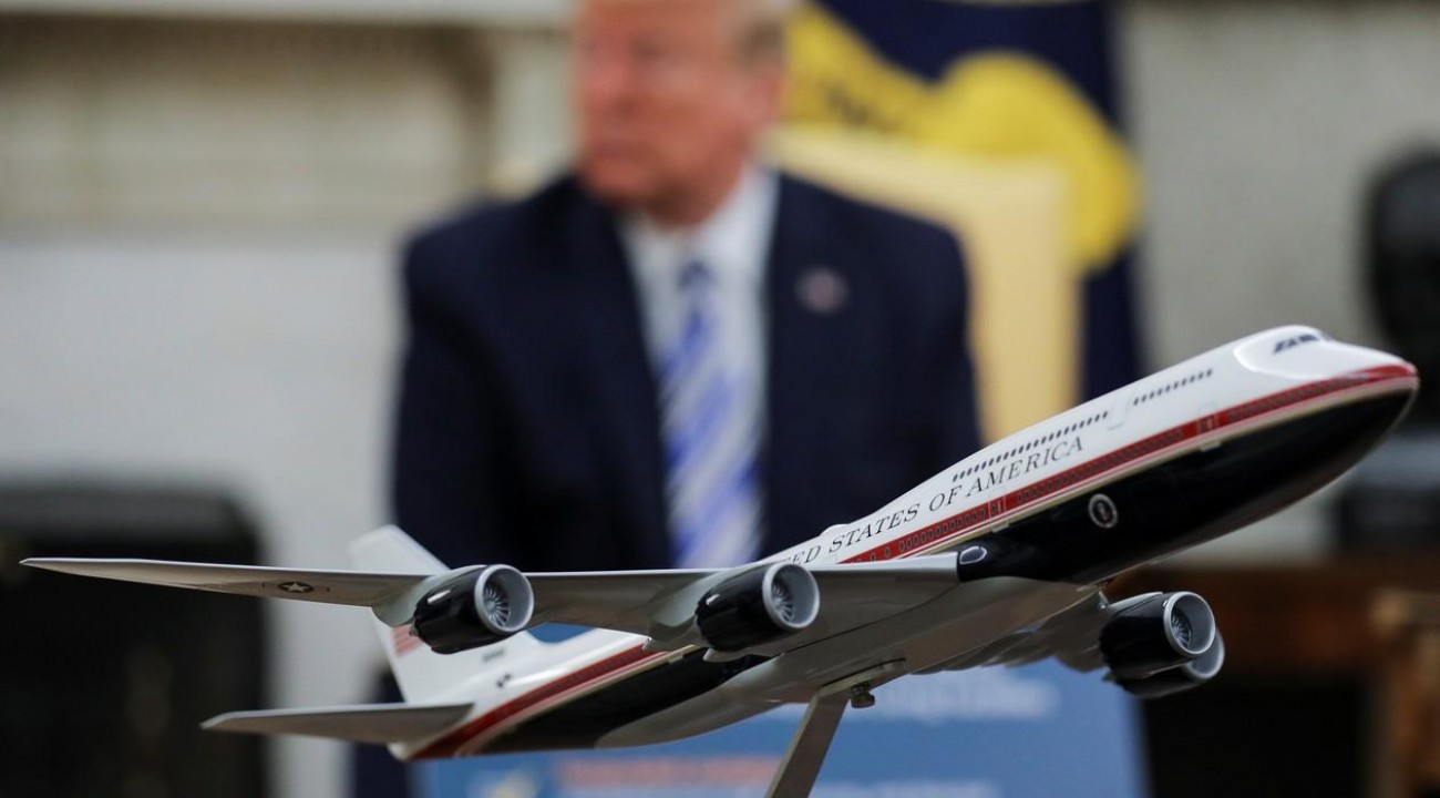 Trump sugere suspender voos entre Estados Unidos e Brasil.