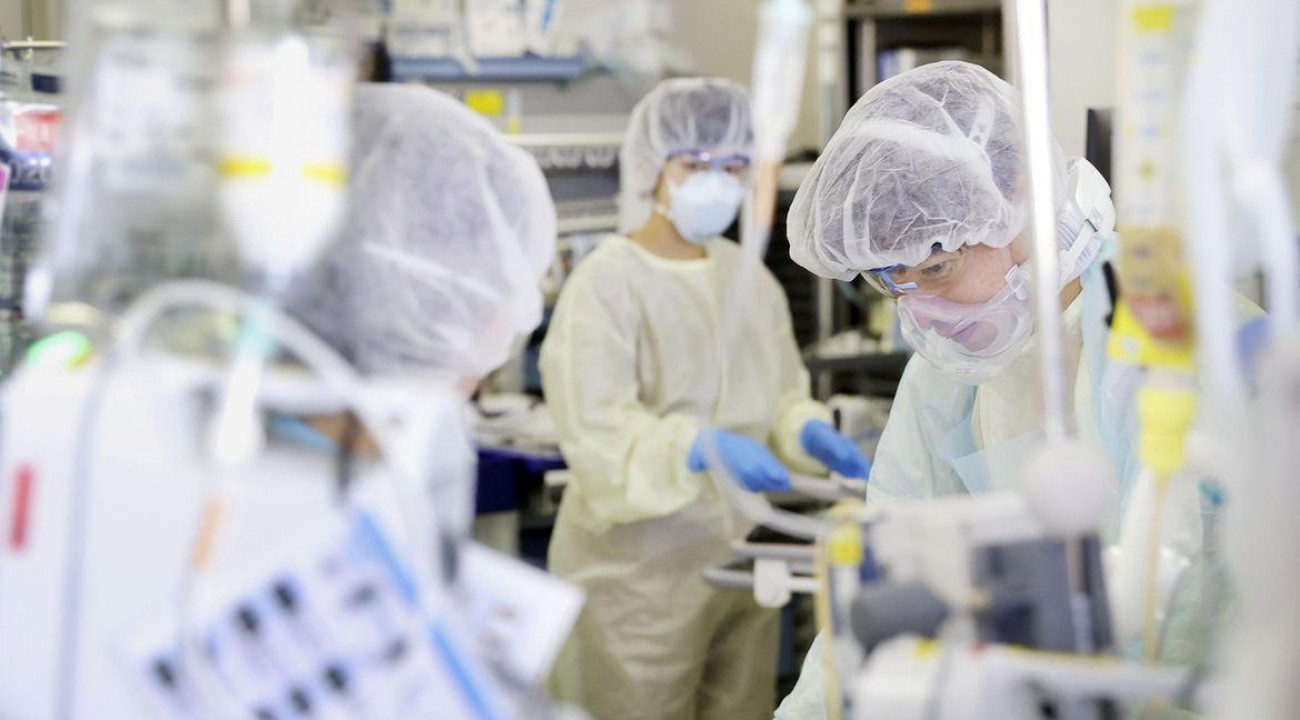 Japão começa a fornecer antiviral recém-aprovado para tratar covid-19.