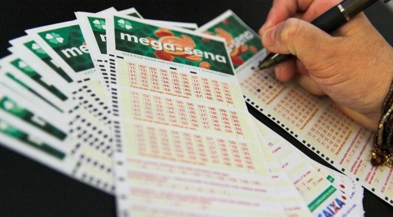 Uma aposta acerta as seis dezenas e leva mais de R$ 45 milhões.