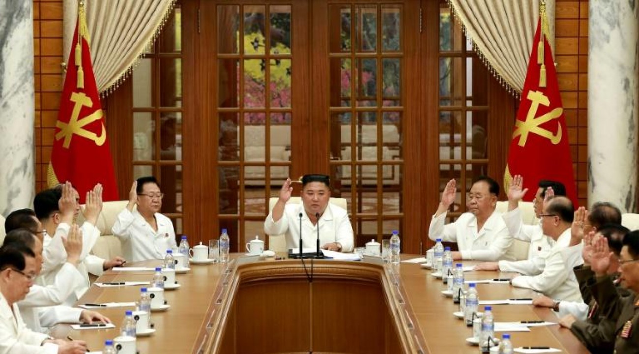 Coreia do Norte divulga imagens de Kim Jong Un.