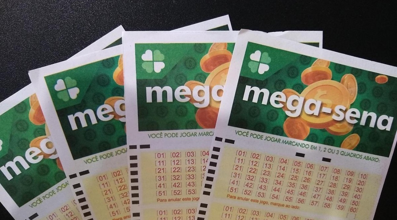 Mega-Sena acumula e prêmio vai a R$ 33 milhões.
