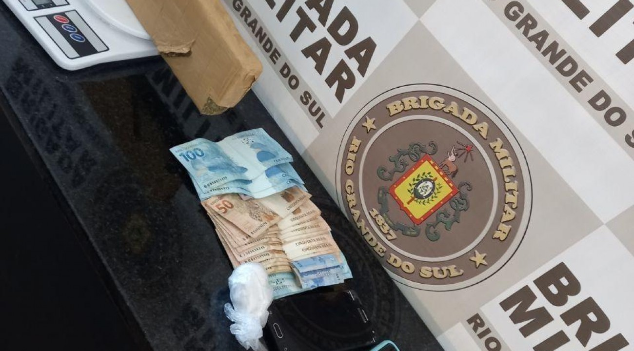 Homens são presos em Erval Grande por tráfico de drogas.