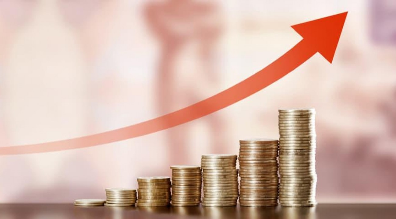 Previsão da inflação em 2021 chega aos dois dígitos, com 10,1%.