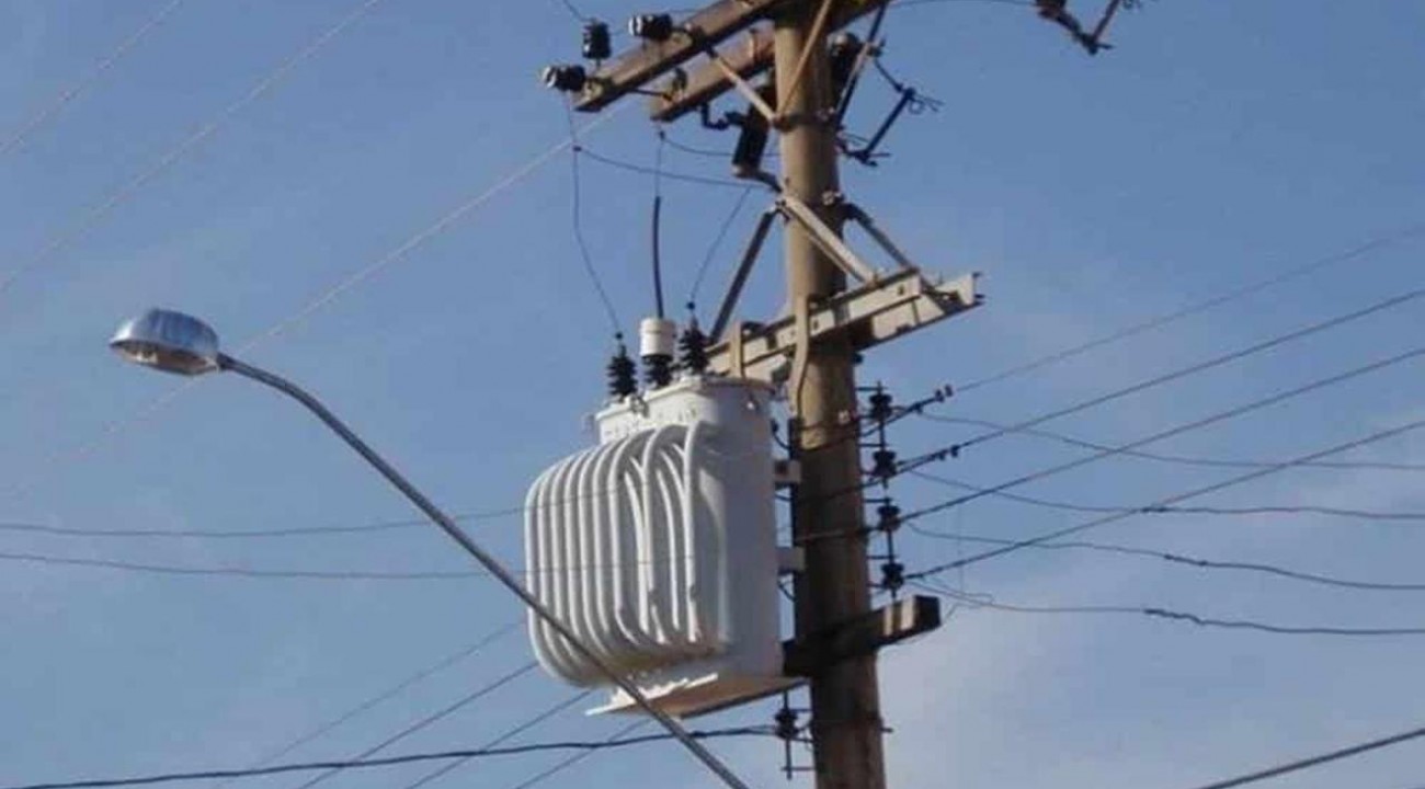 142 mil clientes continuam sem energia elétrica no RS.