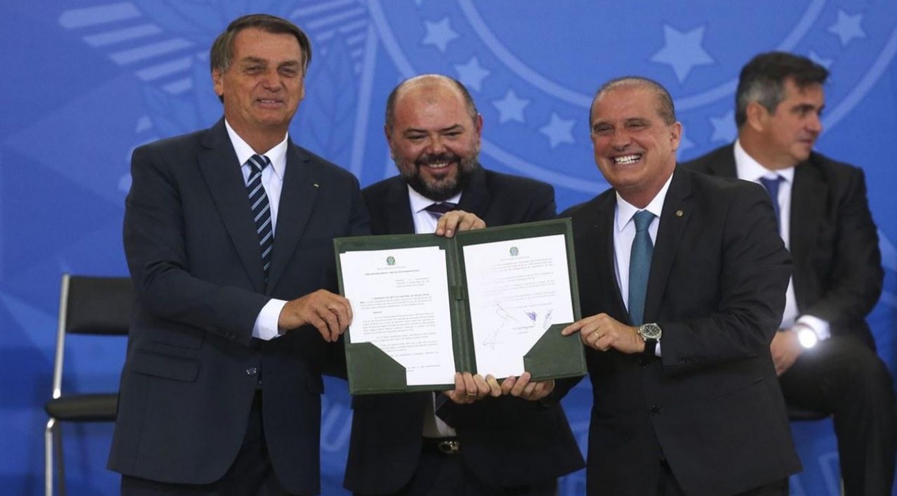 Prova de vida do INSS deixa de ser exigida presencialmente.
