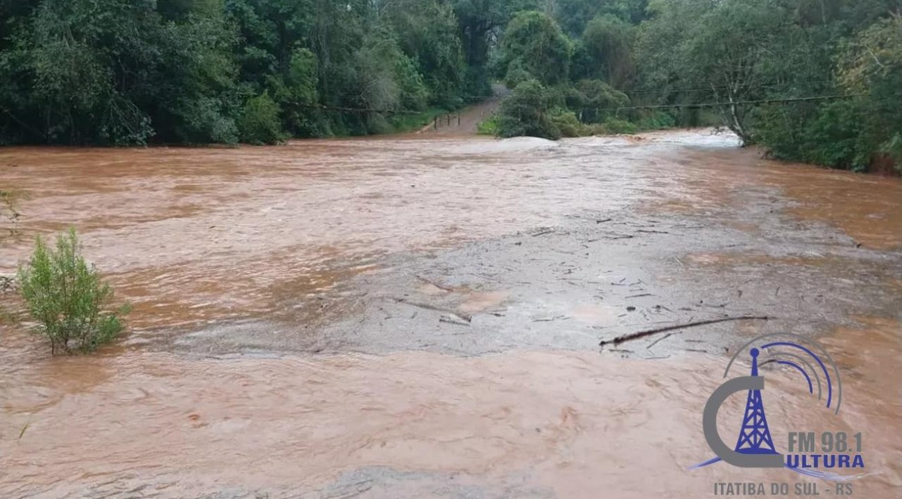 Fortes chuvas causam danos no Norte do RS.