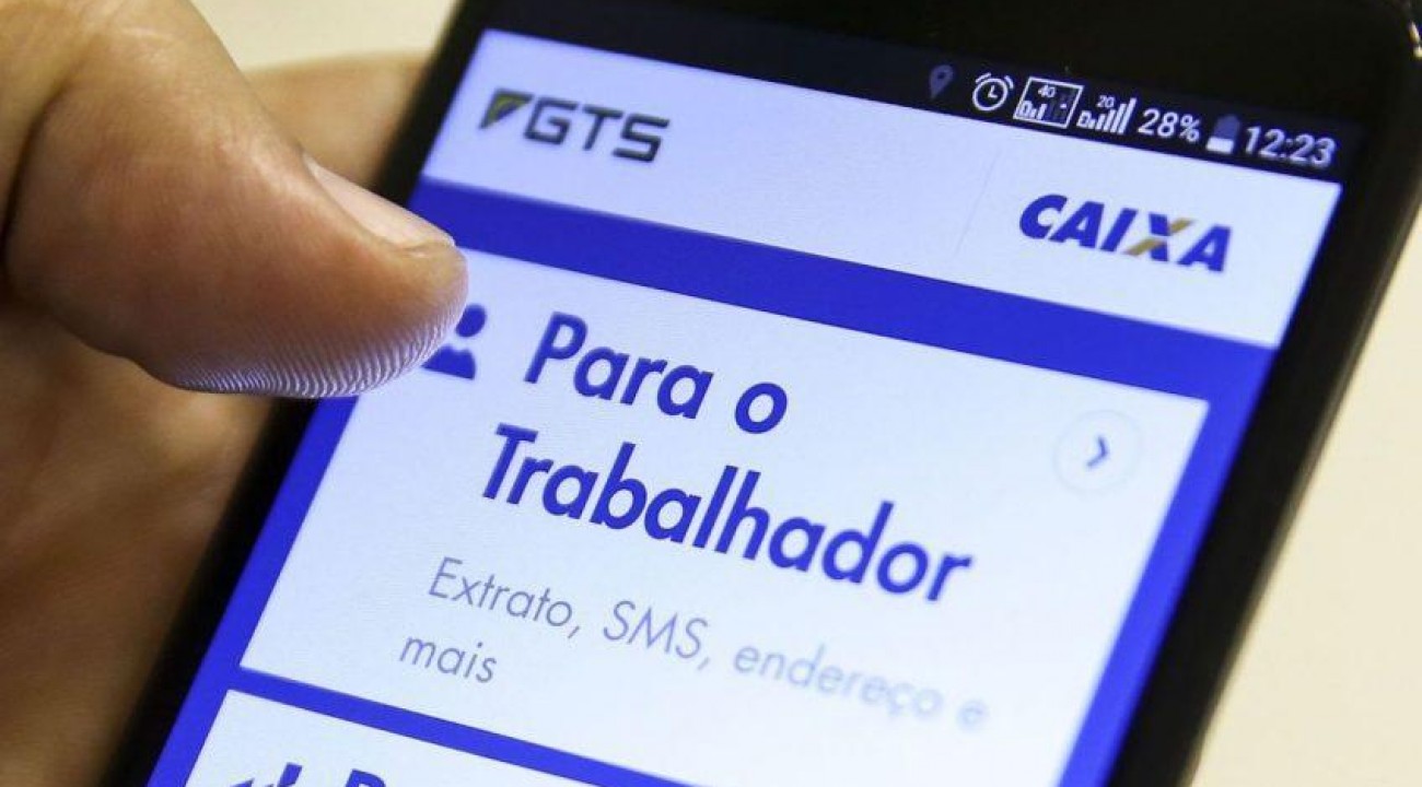 Trabalhadores nascidos em dezembro podem sacar até R$ 1 mil no FGTS.
